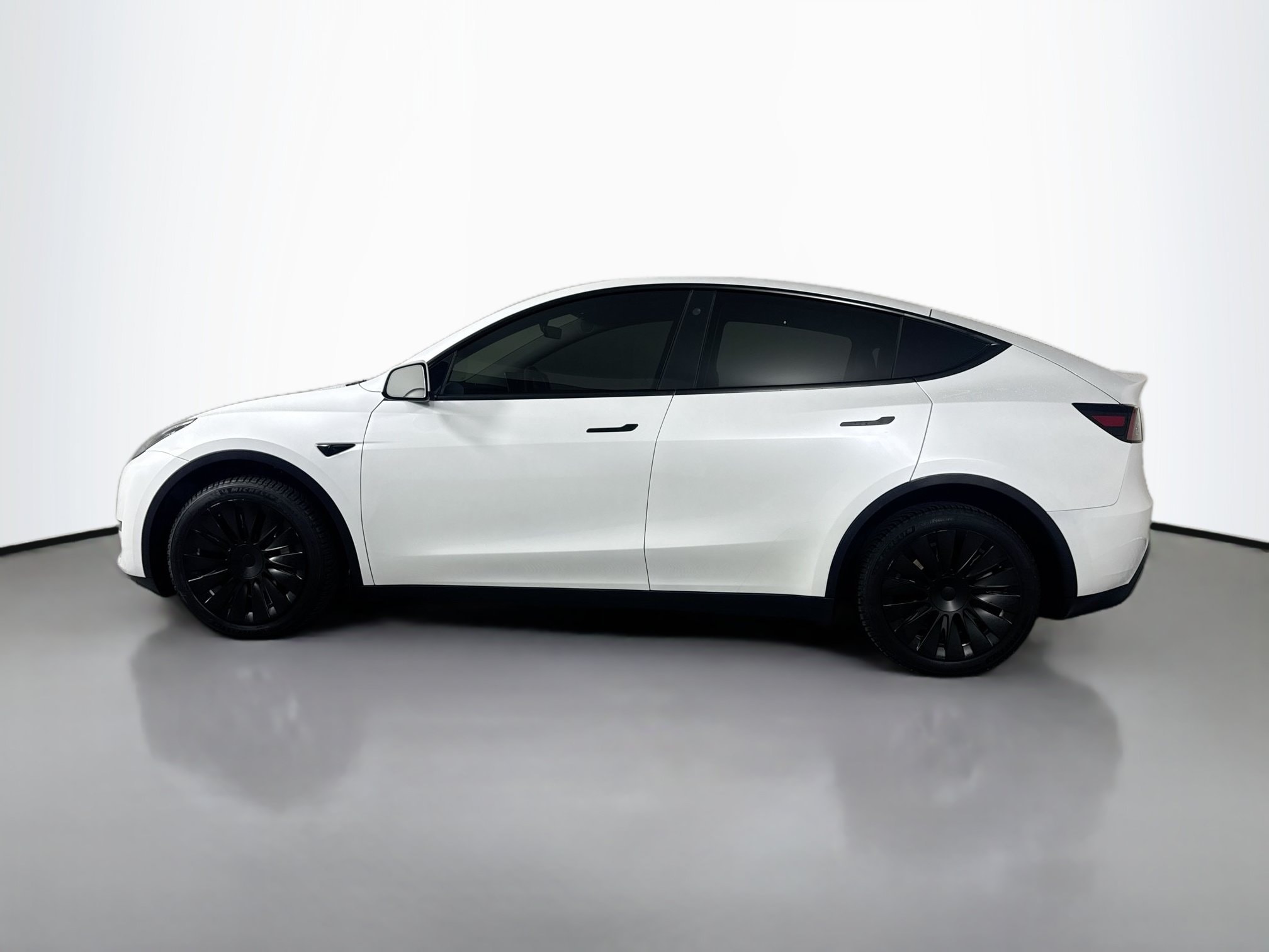 tesla model y 2023 7SAYGDEE1PA048404 image tesla model y 2023 7SAYGDEE1PA048404 image